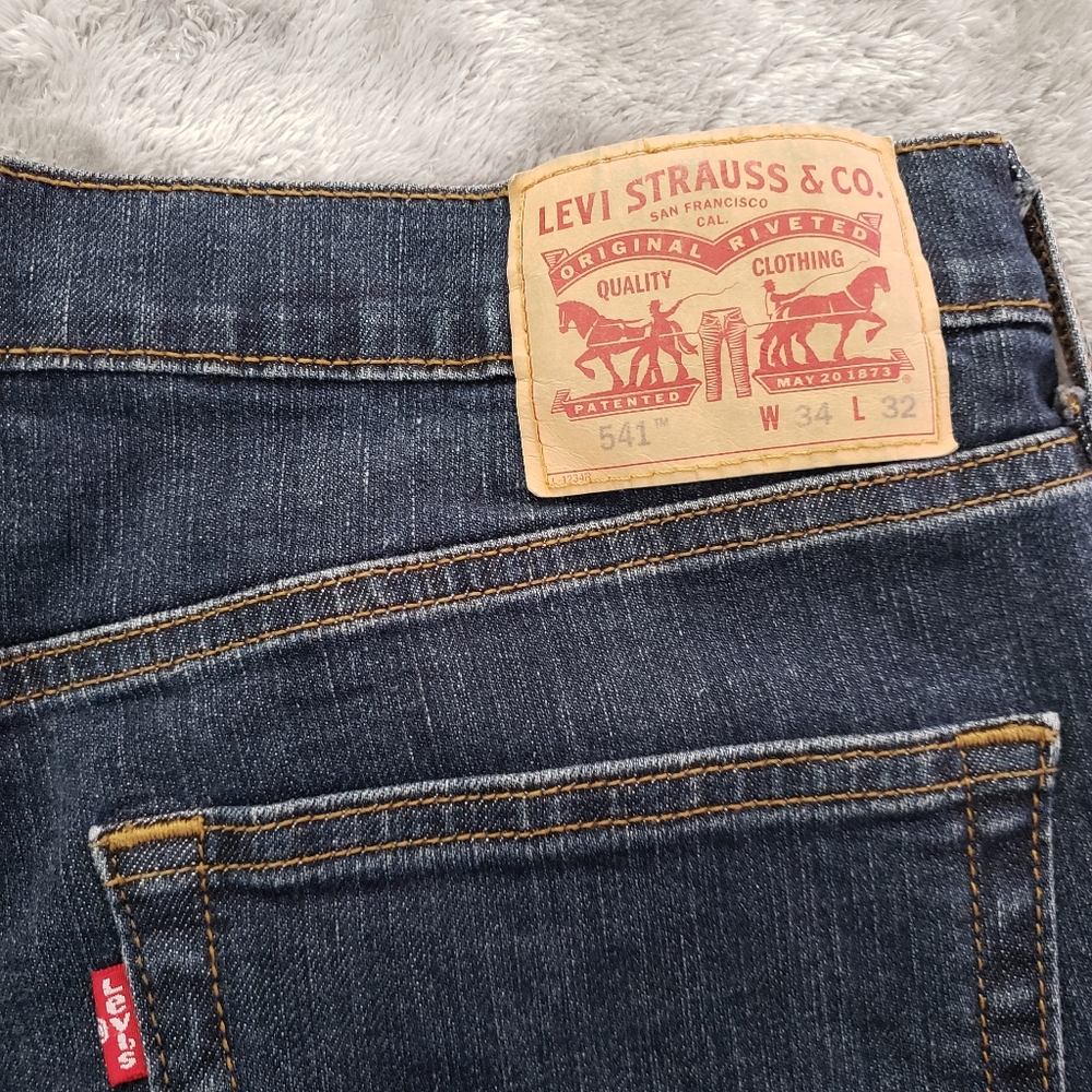 LEVI 541 Jeans 34x32